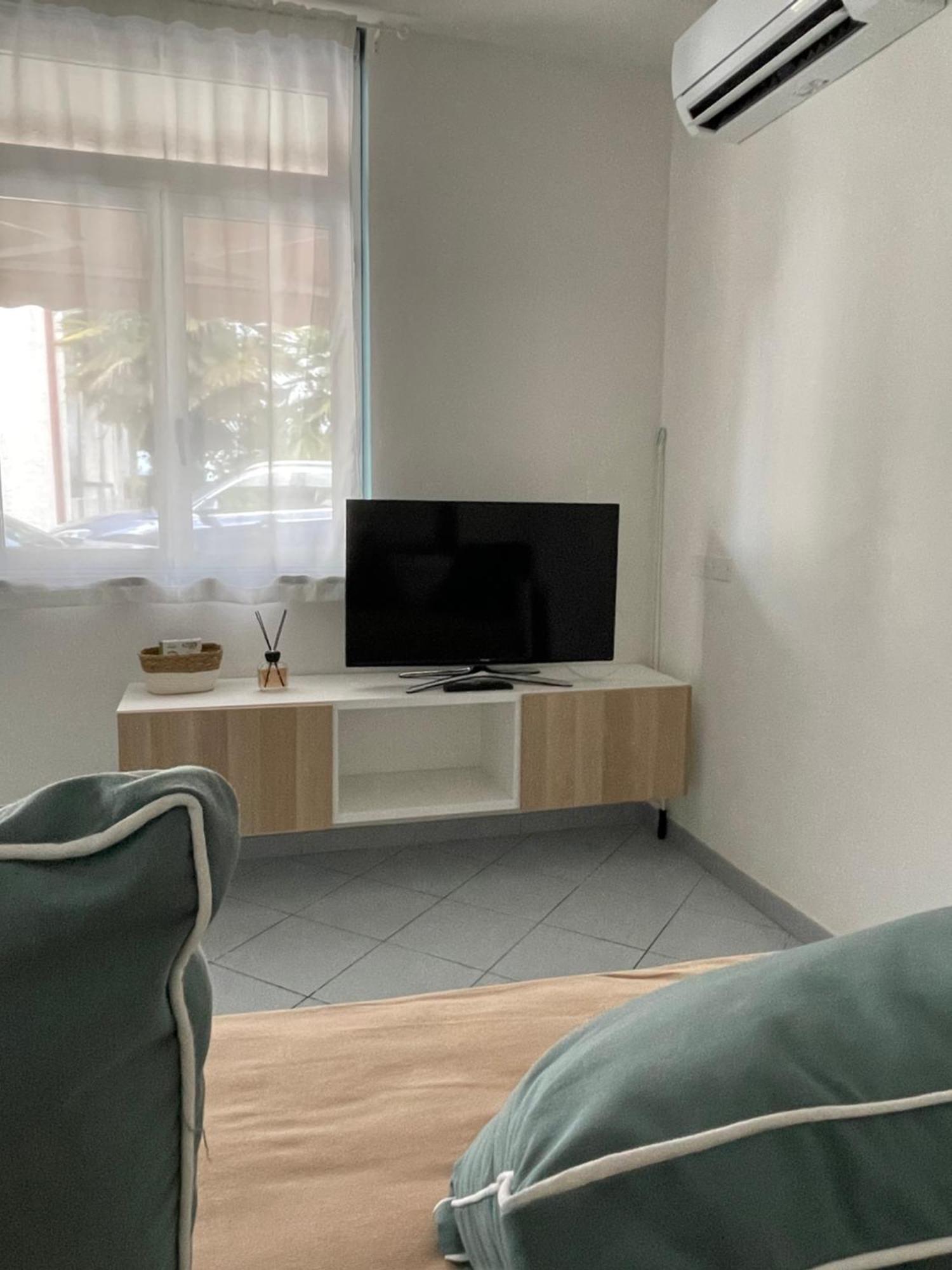 The Ugly Duckling Apartment 多米勒托 外观 照片